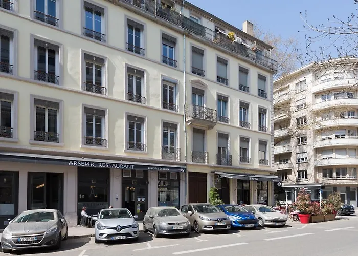 L'aubelyne - Chic T2 Quartier Préfecture Appartement *